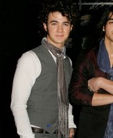 KEVIN JONAS (EVENTO) - Cine, TV - Para jovenes - THE JONAS BROTHERS - KEV...